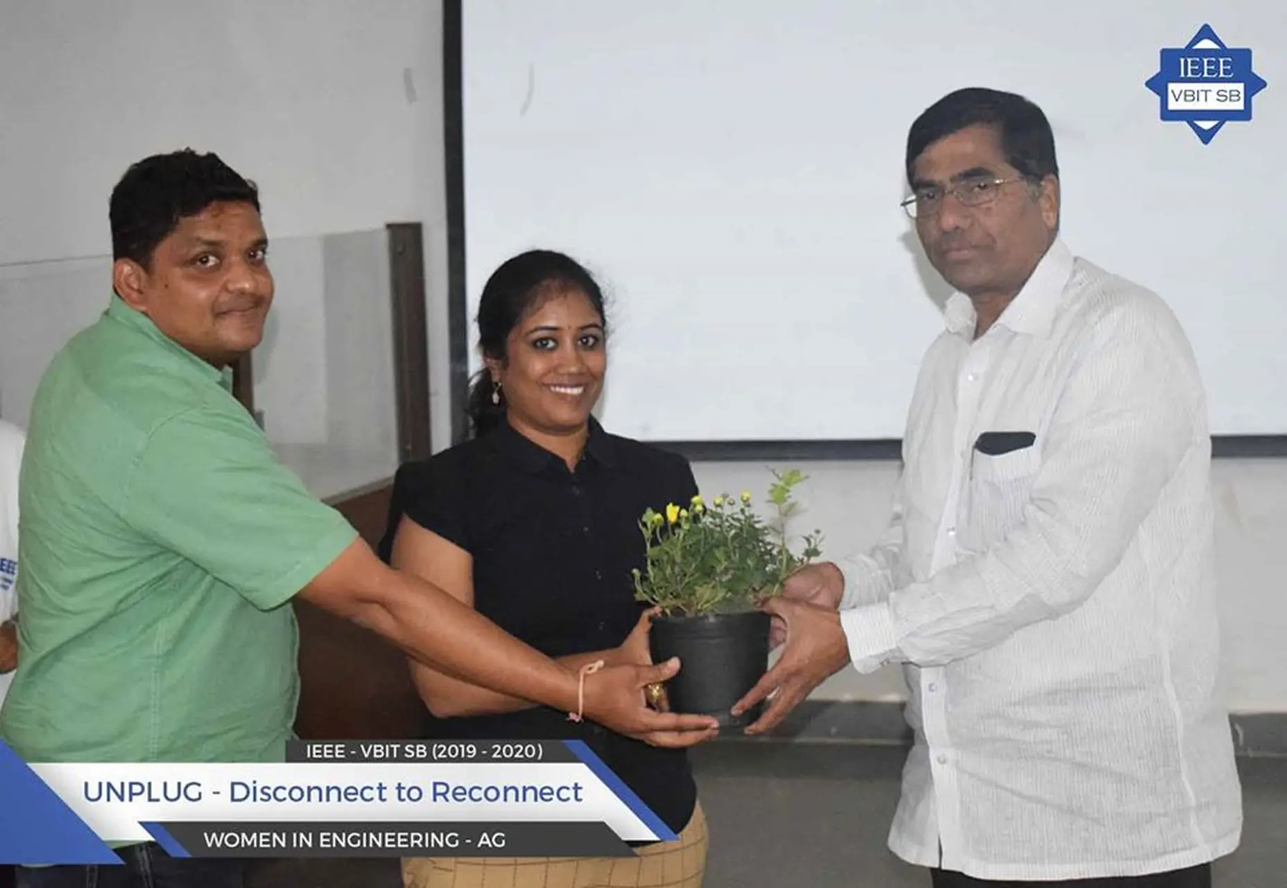 Unplug - Disconnect to Reconnect image 6